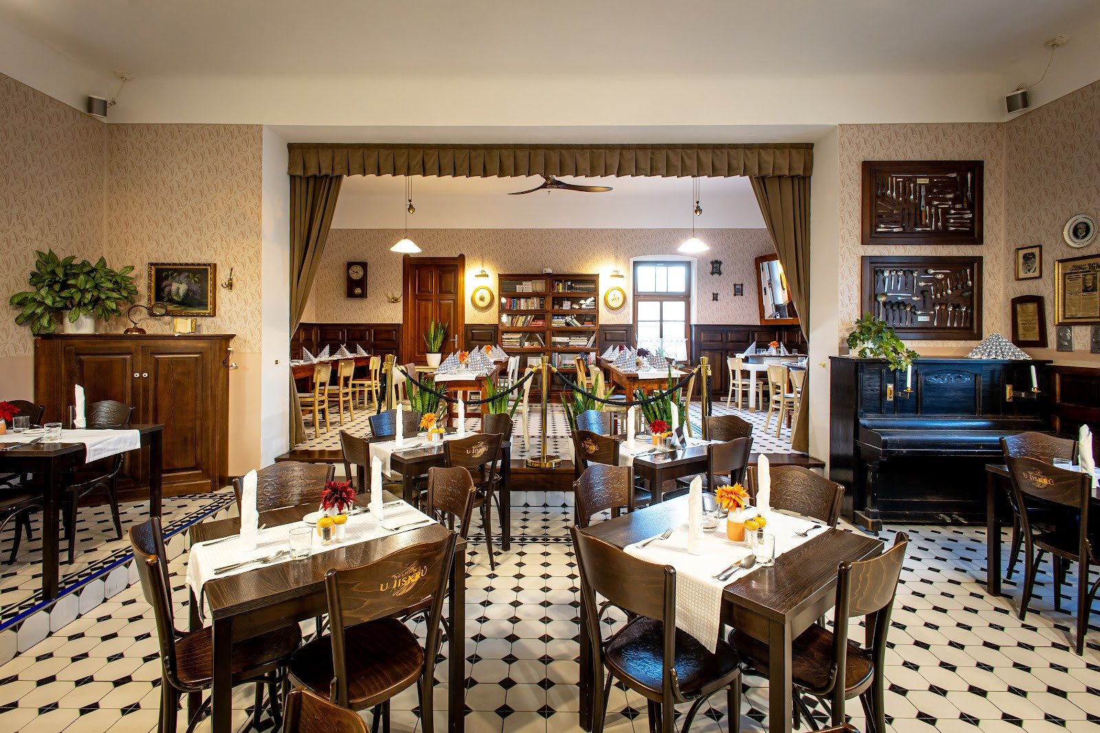 Zájezdní hostinec U Jiskrů